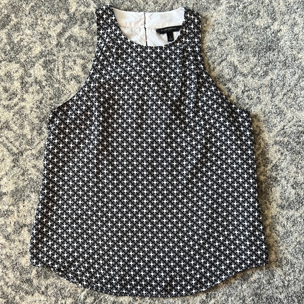 Banana Republic Geometric Pattern Shell - Picture 1 of 9